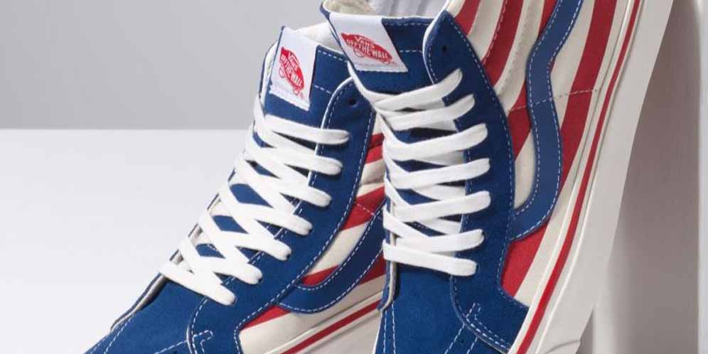 Vans Anaheim Factory Sk8-Hi 38 DX Ini Mirip Kostum Captain America thumbnail